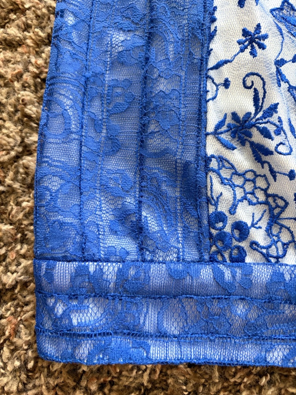 NWOT Tadashi Shoji Blue White Floral Lace Cocktail Sheath Midi Dress, Size 10 - Picture 7 of 16